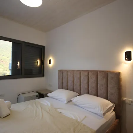 Bujtina Eleni Hotel