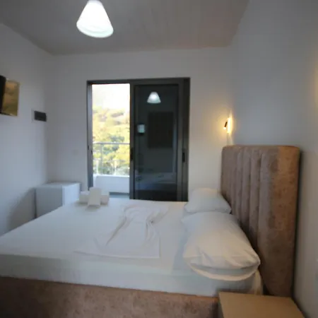 Hotel Bujtina Eleni