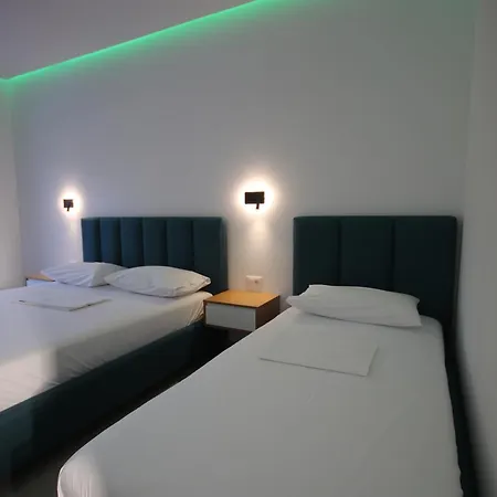 Hotel Bujtina Eleni