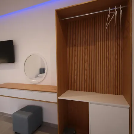 Bujtina Eleni Szálloda Himara