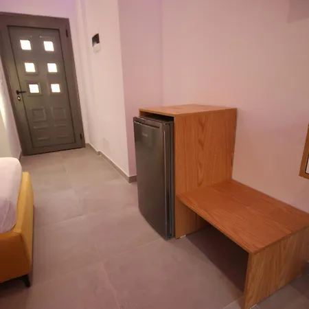 Bujtina Eleni 3* Himarë