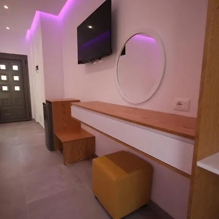 Szálloda Bujtina Eleni 3*