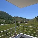 Bujtina Eleni Himarë
