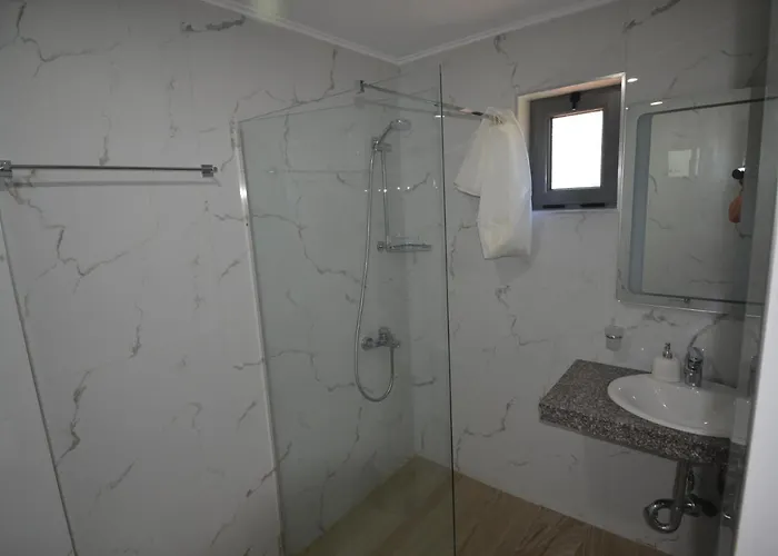 Szálloda Bujtina Eleni 3*